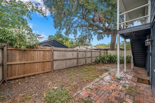 Building Photo - 3720 3rd Ave N