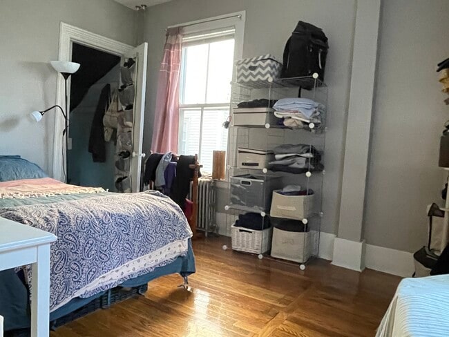 Building Photo - 8 Ivaloo St