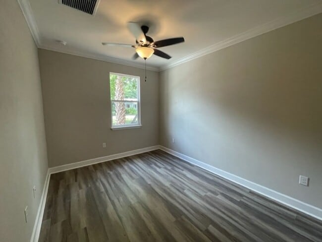 Building Photo - Recently Constructed  2 Bedroom House Clos...