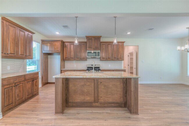 Building Photo - 12871 Oak Barrel Rd