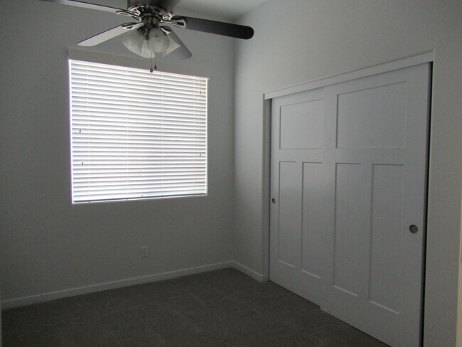 Building Photo - MULBERRY