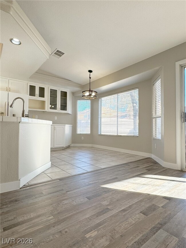 Building Photo - 8605 Copper Mine Ave