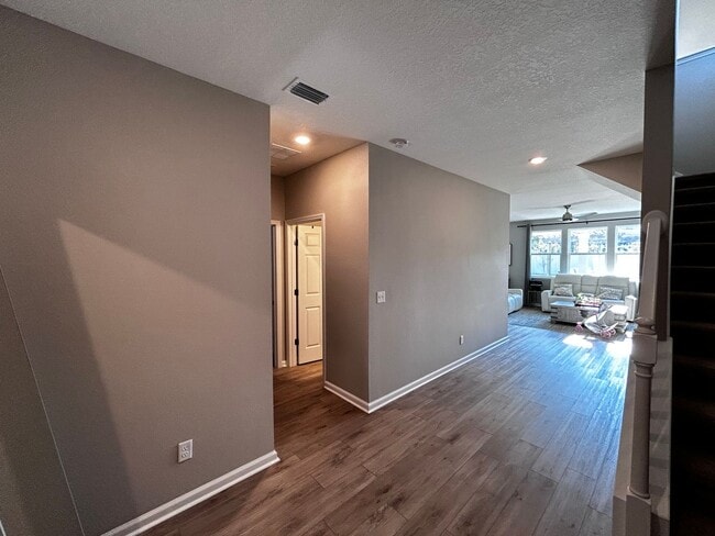 Building Photo - ? Immaculate 4 Bedroom, 3 Bath Home in Sto...