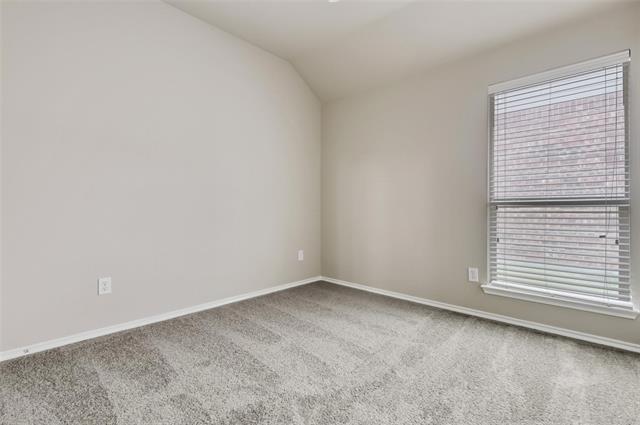Building Photo - 801 Golden Bear Ln