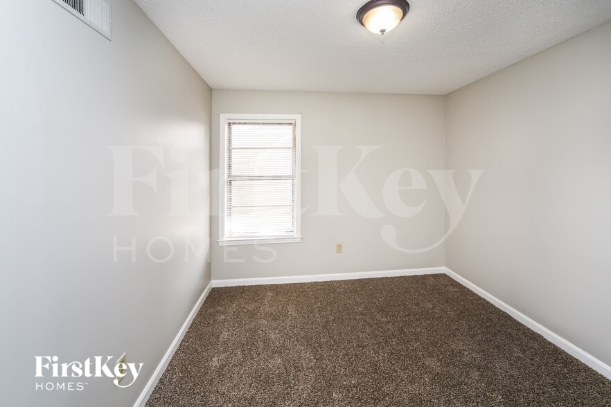 Building Photo - 6934 Glenwick Dr