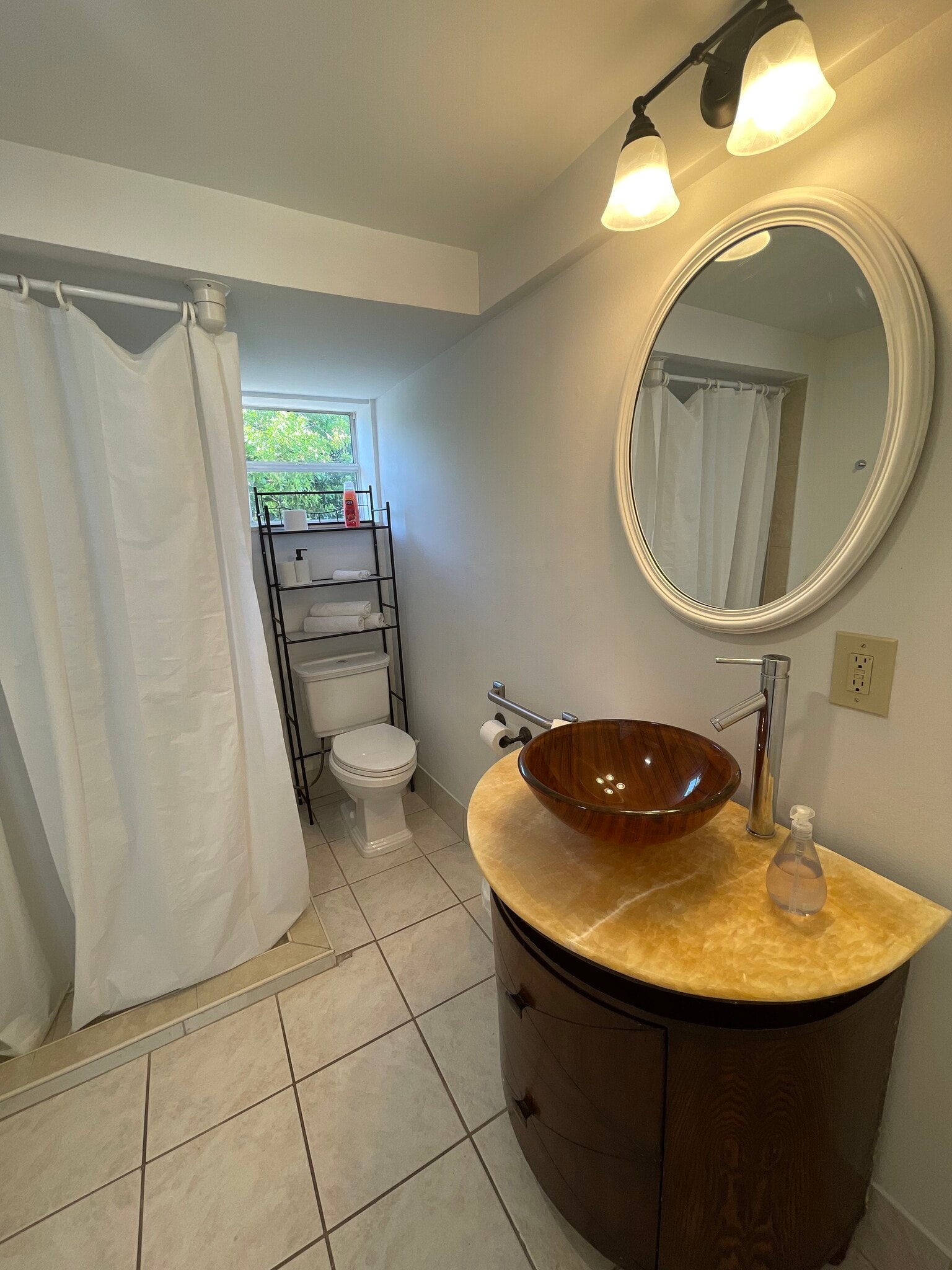 2x1 backyard unit or 4x2 - 2440 Manasota Beach Rd