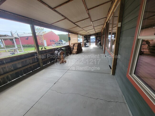 Building Photo - 52203 WA-225