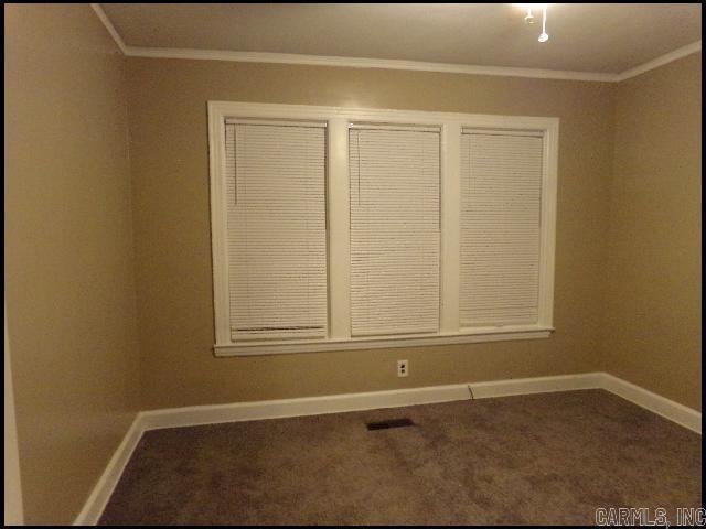 Building Photo - 1921 W 16th St