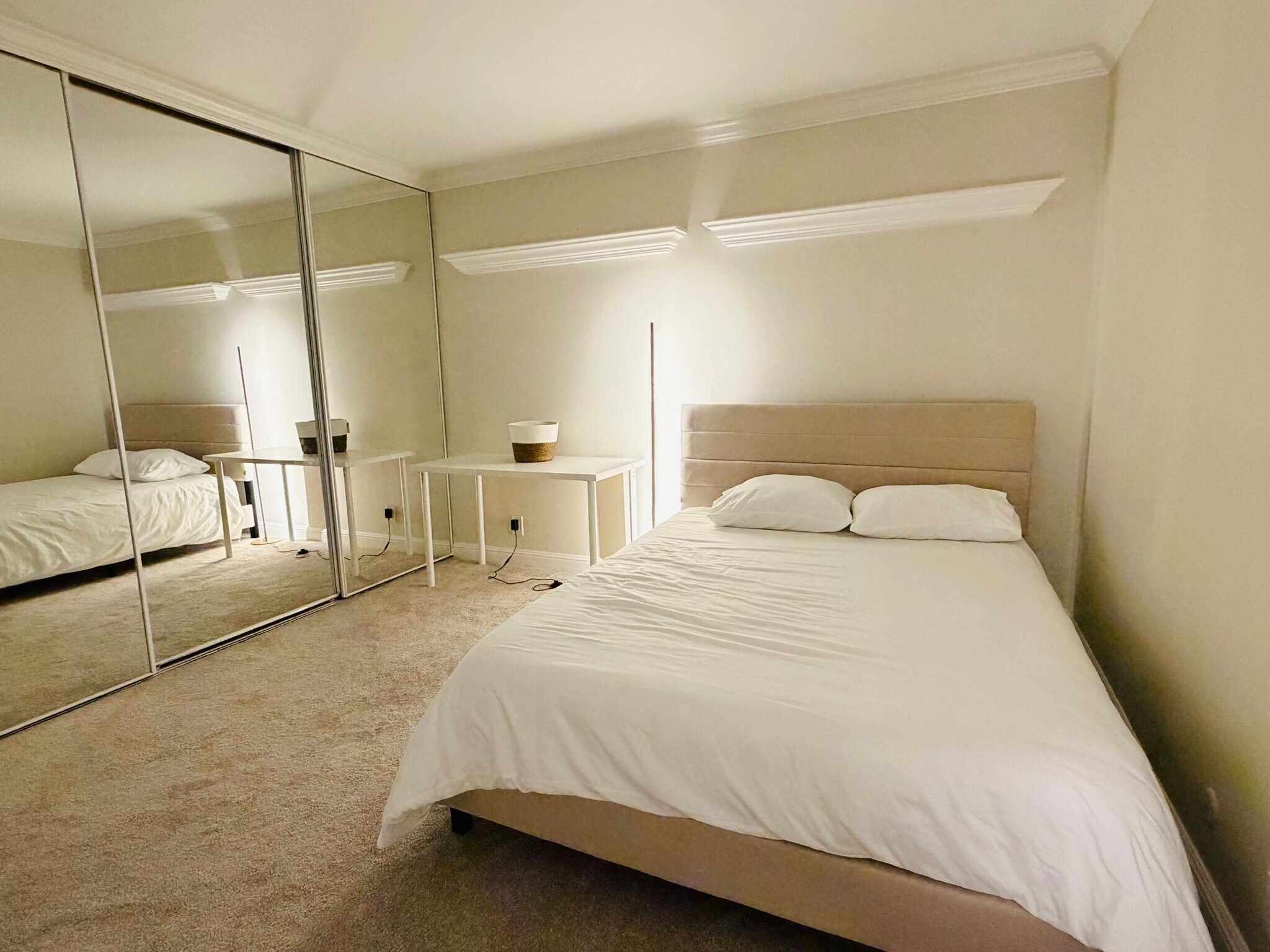 Building Photo - 8985 Alcosta Blvd