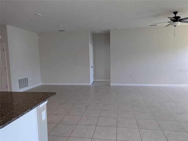Building Photo - 334 Winter Bliss Ln