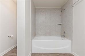 Building Photo - 5500 Persimmon Dr