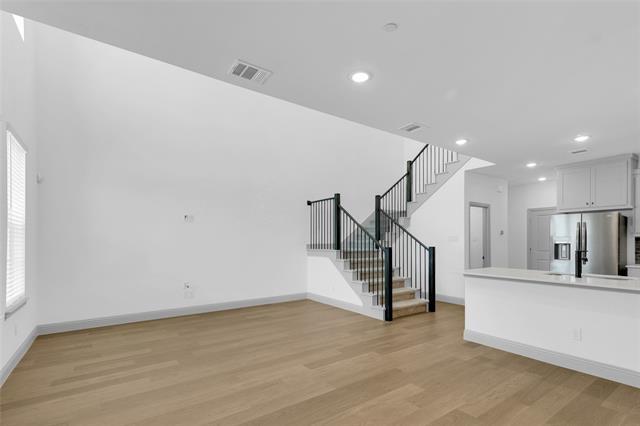 Building Photo - 1027 Stockton Dr