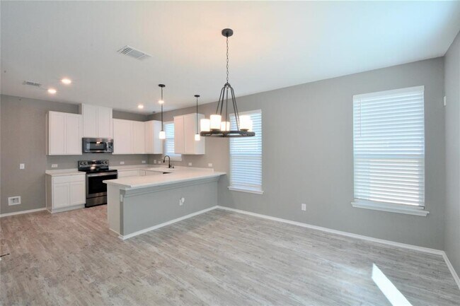 Building Photo - 522 Thunder Valley Trl