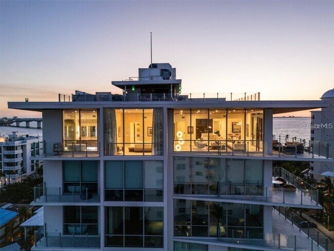 Building Photo - 111 Golden Gate Point