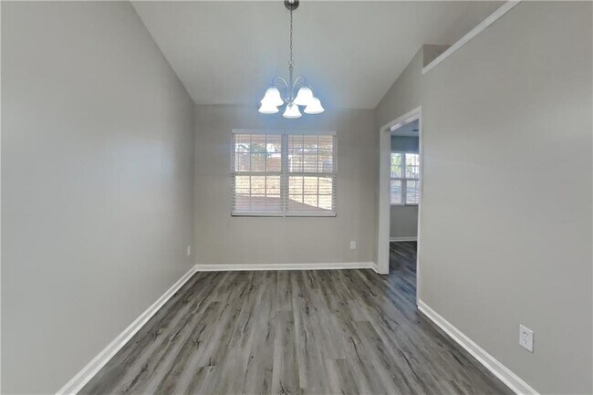 Building Photo - 780 Ashland Park Way SE