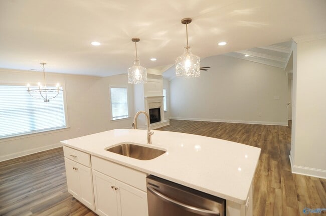 Building Photo - 127 Whitner Dr