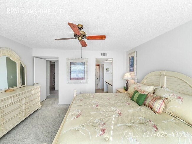 Building Photo - 1324 Pasadena Ave S