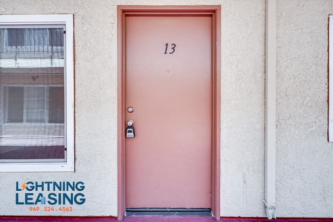 Building Photo - 13910 Sayre St