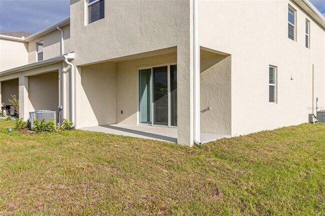 Building Photo - 2206 Tay Wes Dr