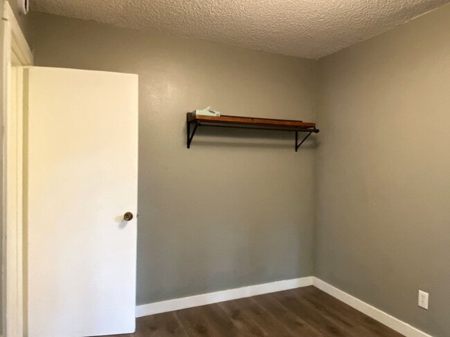 Building Photo - Serene Simplicity - Northwest Style