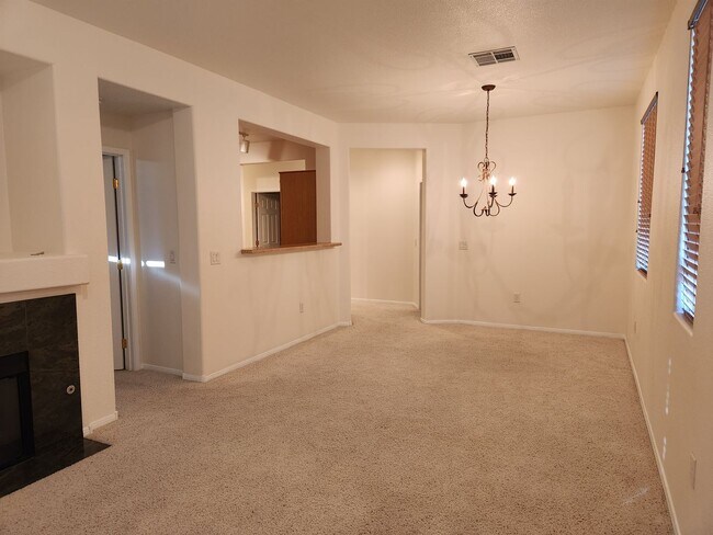 Building Photo - 10180 Deerfield Beach Ave