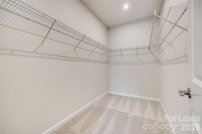 Building Photo - 229 Brks Spgs Dr