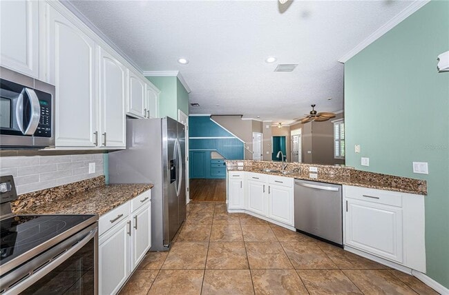 Building Photo - 580 Shoreham Ct NE