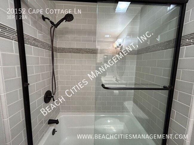 Building Photo - 20152 Cape Cottage Ln