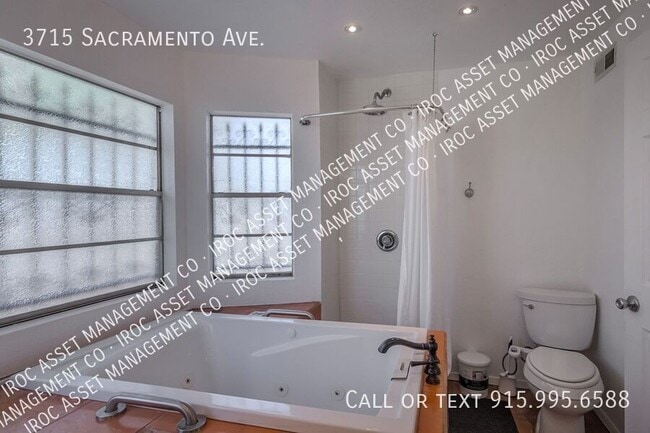 Building Photo - 3715 Sacramento Ave