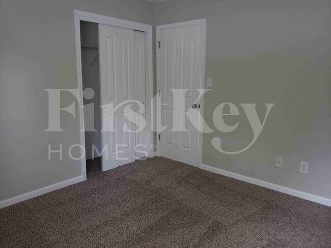 Building Photo - 1415 Paulonia Way