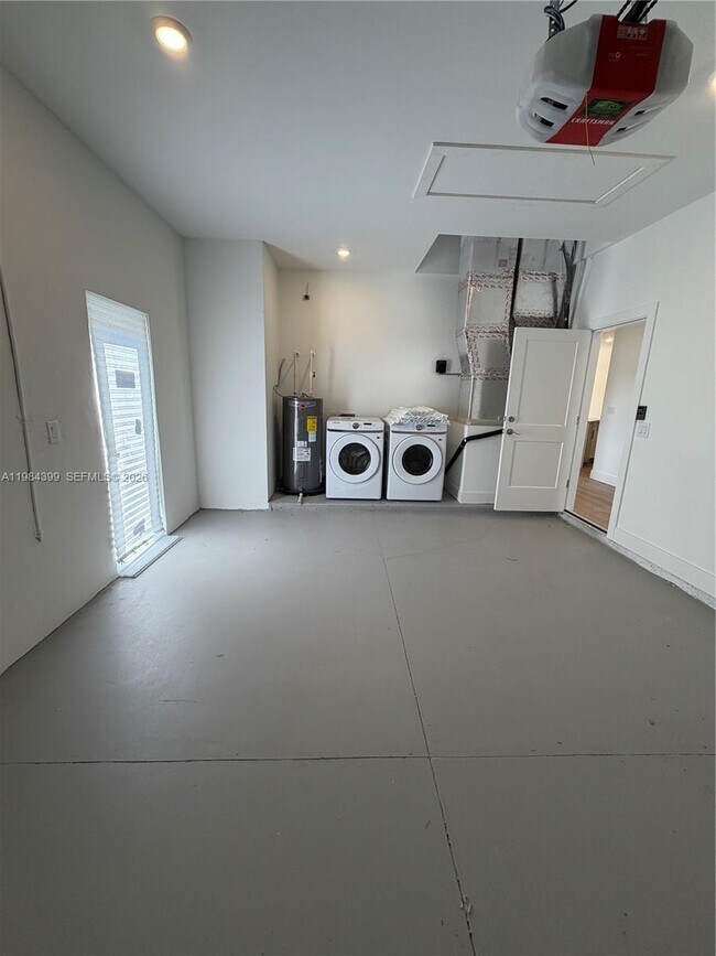 Building Photo - 4717 28th St SW