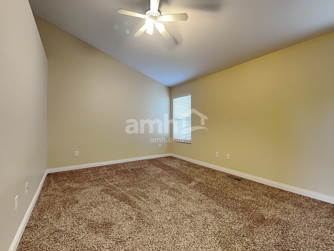 Building Photo - 10396 Lynchburg Dr