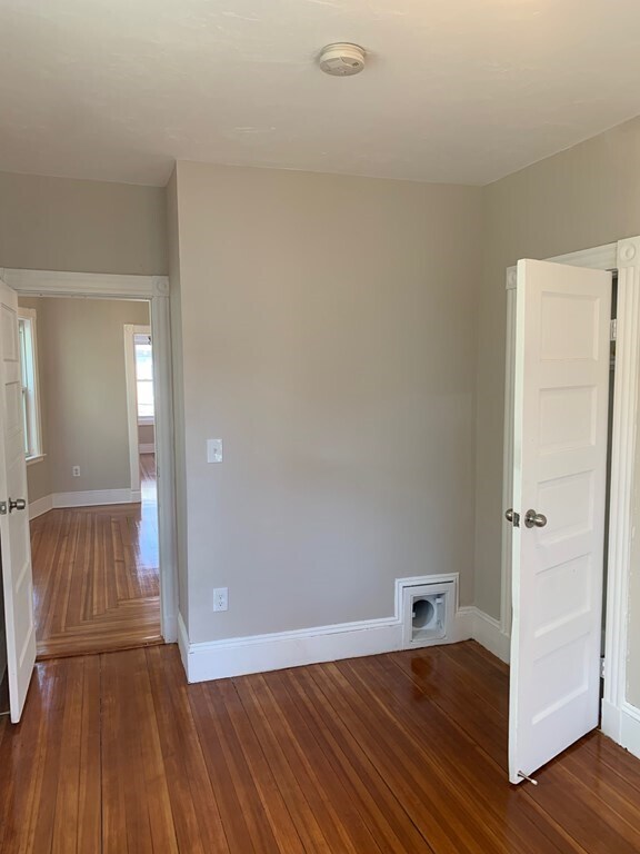 Building Photo - 138 Spencer St