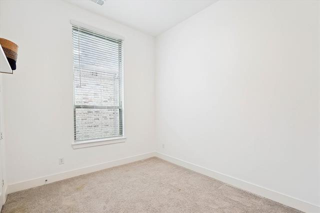 Building Photo - 1201 Superbloom Ave