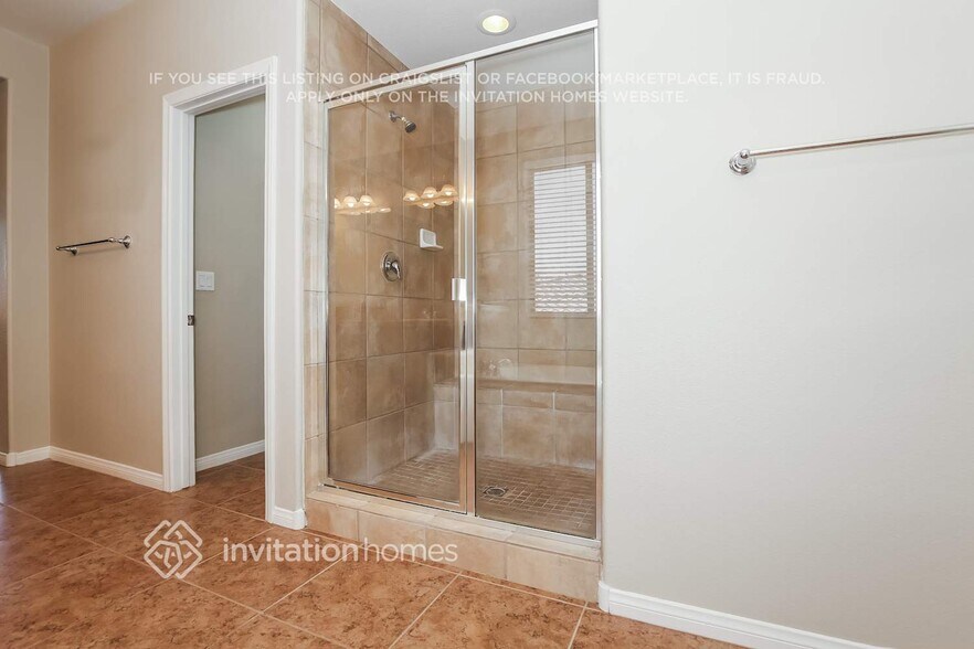 Building Photo - 6728 Arrow Hill St