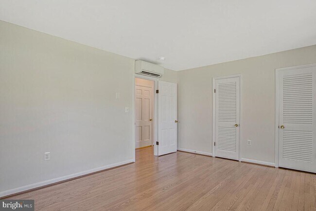 Building Photo - 9685 Howes Rd