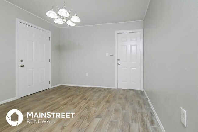 Building Photo - 2836 Orchid Ln