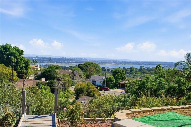 Building Photo - 5447 Soledad Rd