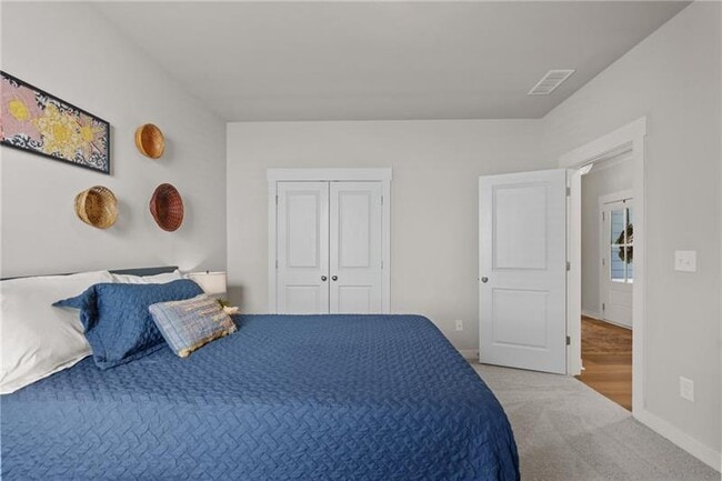 Building Photo - 4341 Links Blvd