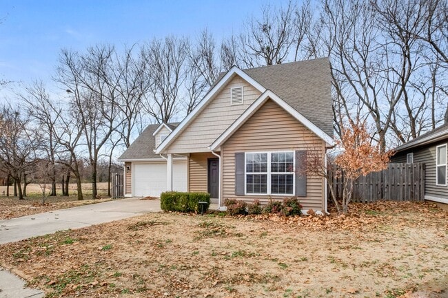 Building Photo - Wonderful two-story house