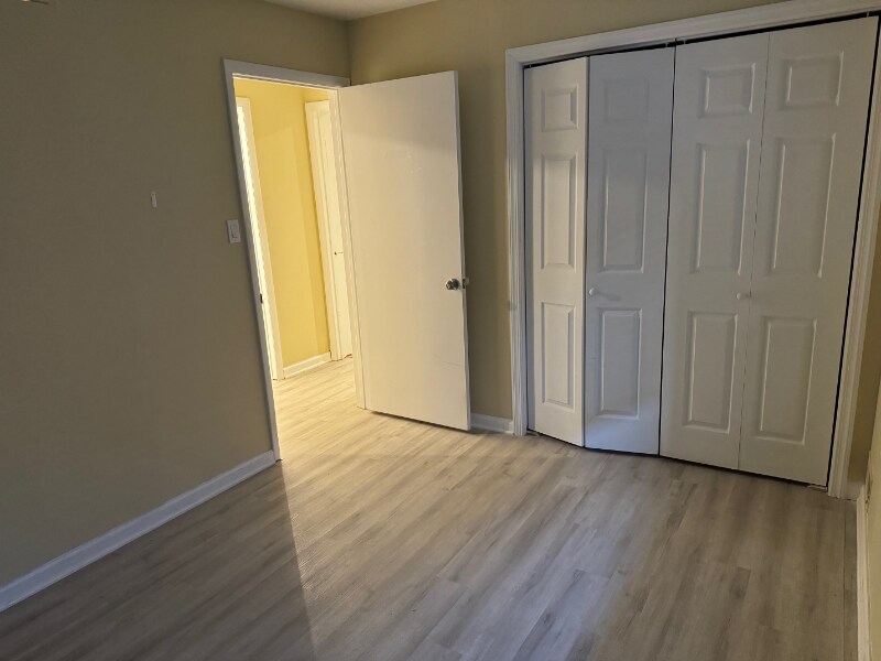 Building Photo - 2702A Sussex Ct