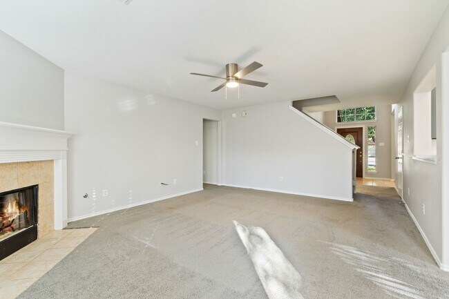 Building Photo - 21035 Summer Trace Ln