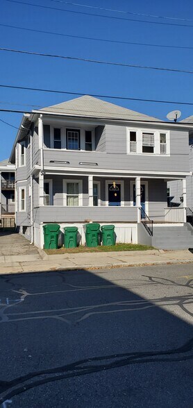 2 Family house - 73 Frederick Ave