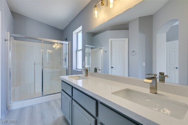 Building Photo - 803 Binbrook Dr