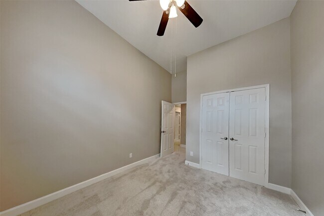 Building Photo - 18327 Bluewater Cove Dr