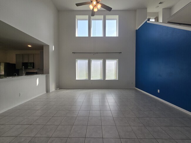 Building Photo - 7318 Parkview Dr