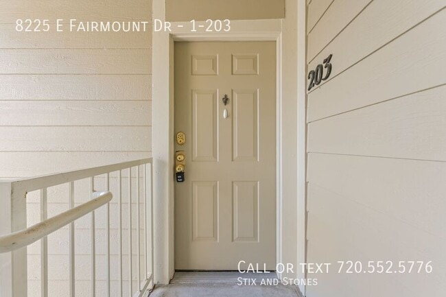 Building Photo - 8225 E Fairmount Dr