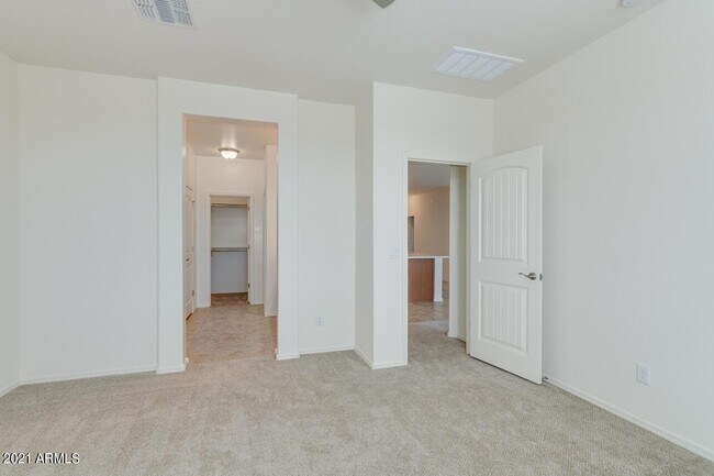 Building Photo - 17677 W Country Club Terrace