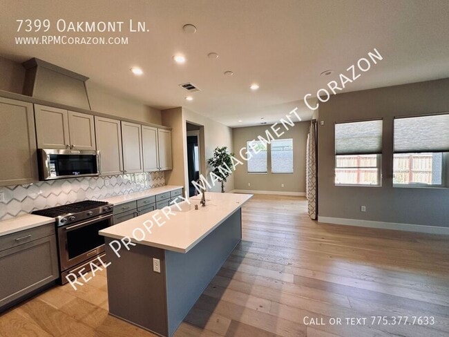 Building Photo - 7399 Oakmont Ln