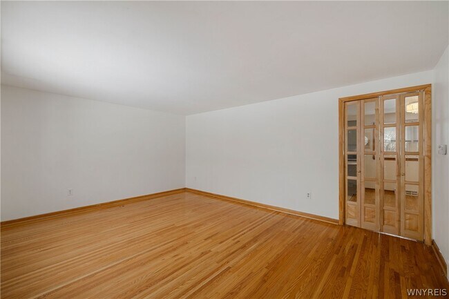 Building Photo - 97 Mitchell Dr